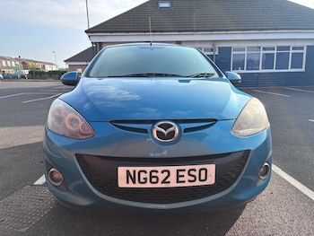 Used Mazda Mazda2 2013 for sale - 79584970: Photo