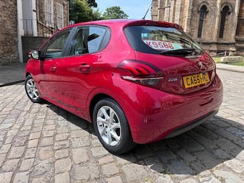 Used Peugeot 208 2016 for sale - 78656910: Photo