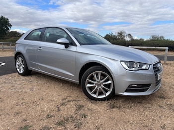 Used Audi A3 2014 for sale - 79430632: Photo