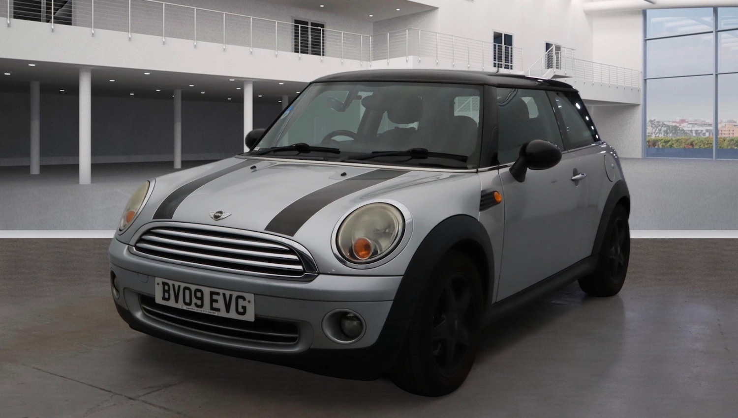 Used MINI Hatch 2009 for sale - 77475128: Photo 2