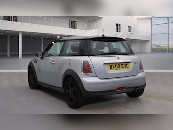 Used MINI Hatch 2009 for sale - 77475128: Photo