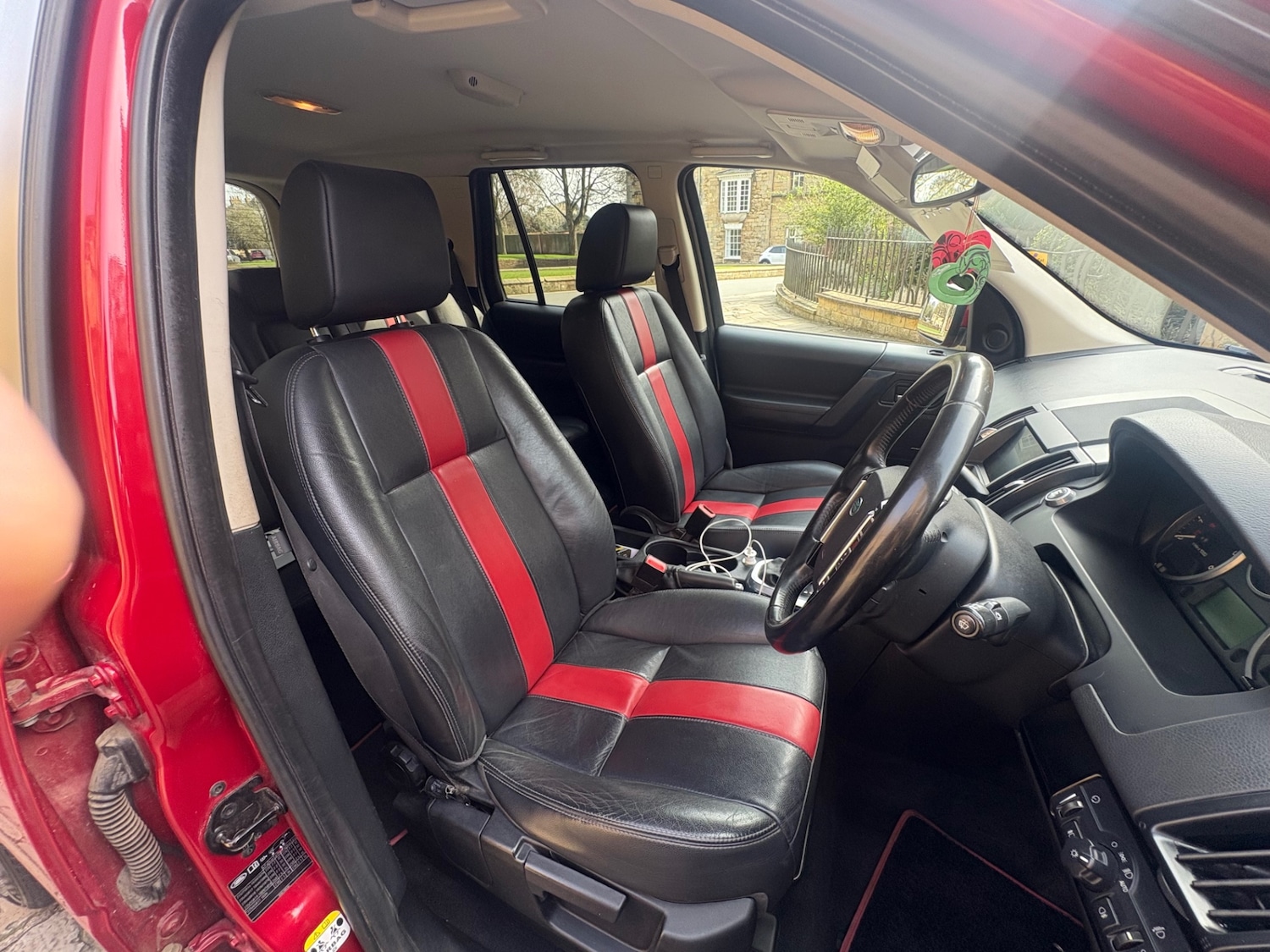 Used Land Rover Freelander 2011 for sale - 77973046: Photo 17