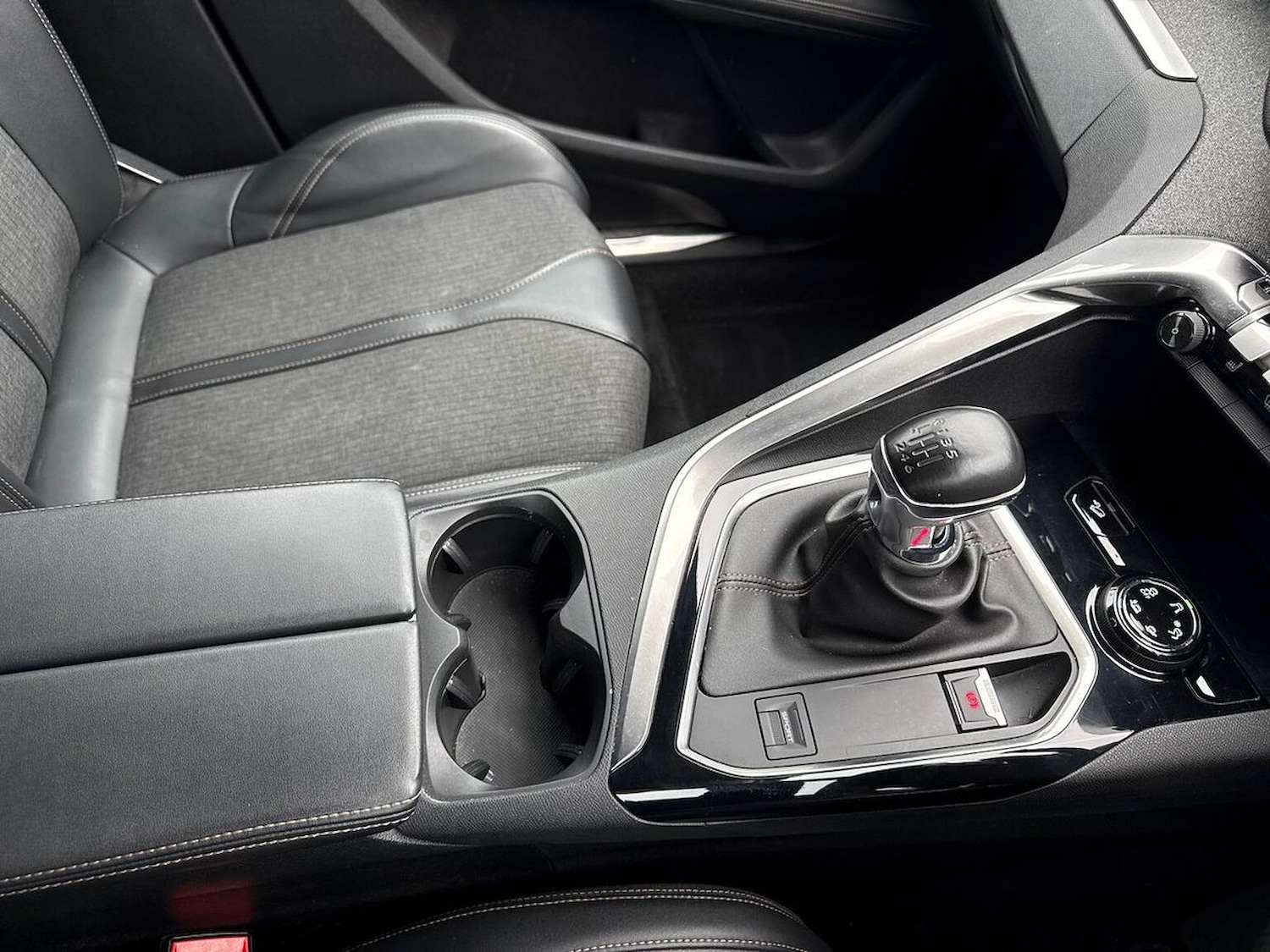 Used Peugeot 5008 2019 for sale - 78195327: Photo 15