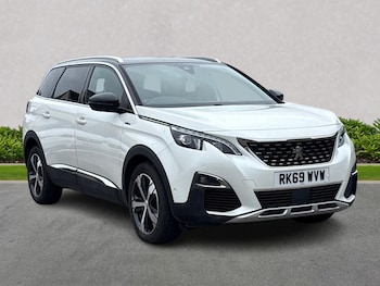 Peugeot 5008 feature image