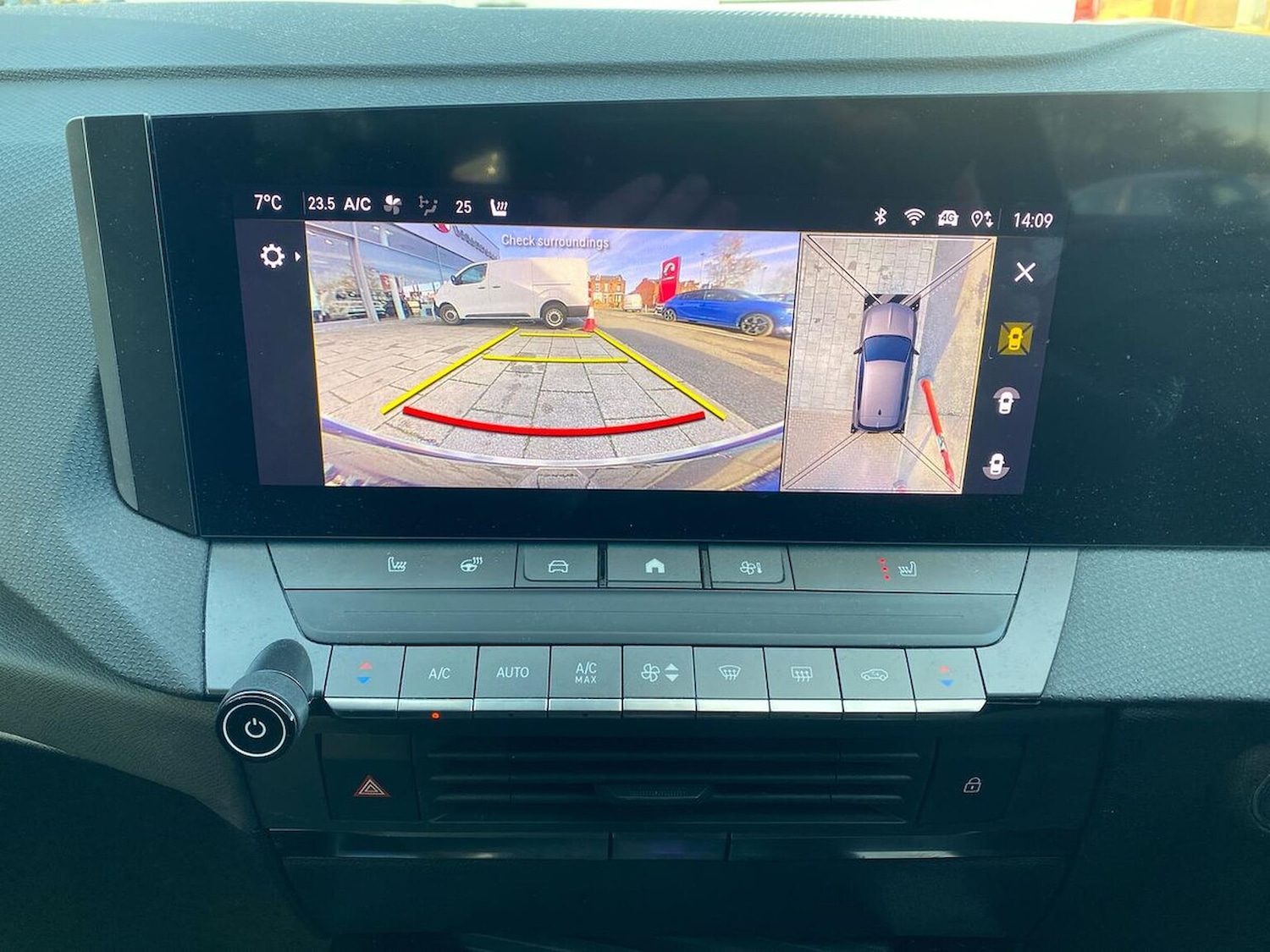 Used Vauxhall Astra 2023 for sale - 76655858: Photo 22