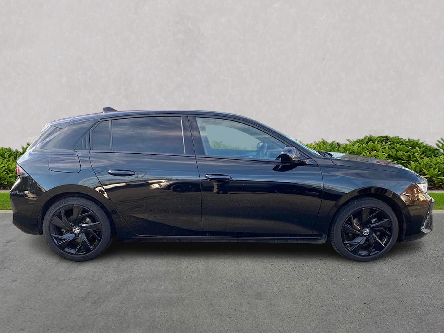 Used Vauxhall Astra 2023 for sale - 76655858: Photo 3