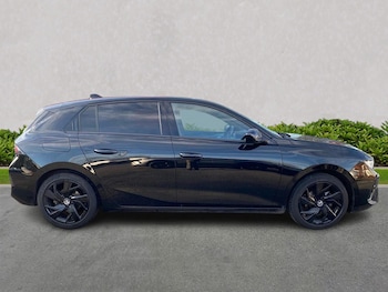 Used Vauxhall Astra 2023 for sale - 76655858: Photo