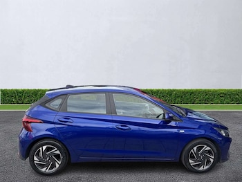 Used Hyundai i20 2021 for sale - 79355702: Photo