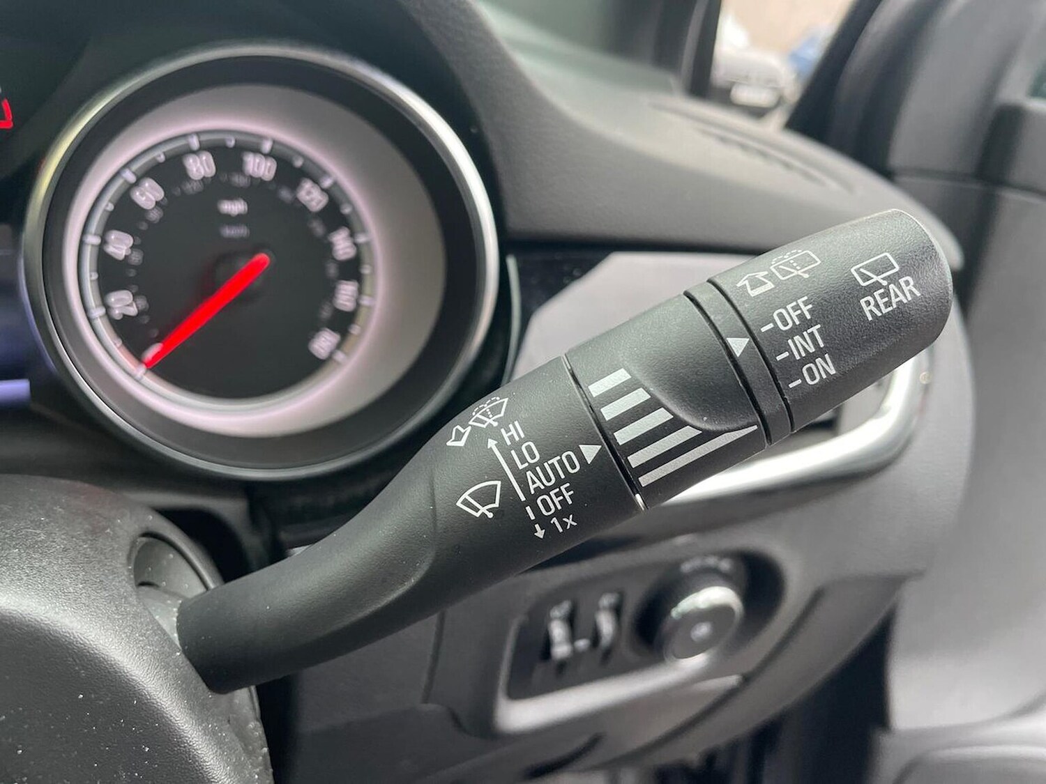 Used Vauxhall Astra 2017 for sale - 78195371: Photo 29