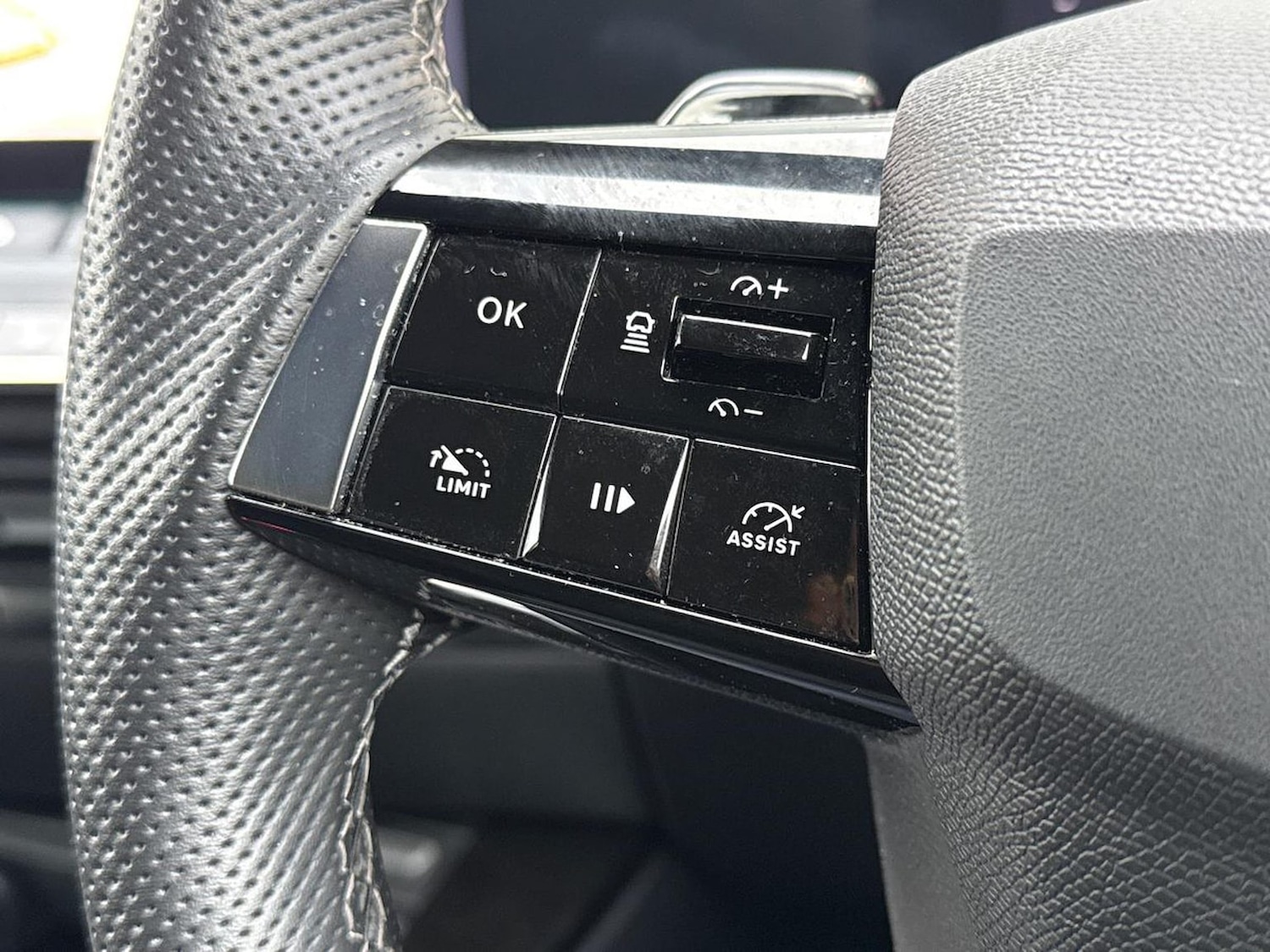 Used Vauxhall Astra 2024 for sale - 77707437: Photo 25