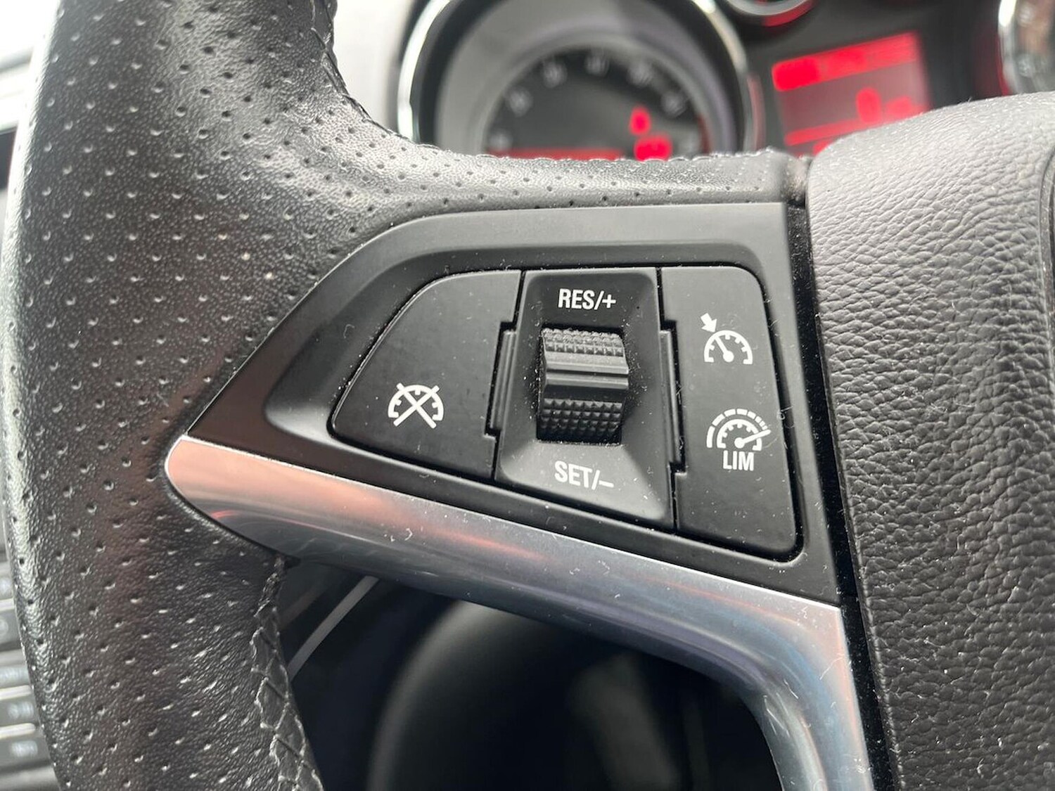 Used Vauxhall Astra GTC 2017 for sale - 78210230: Photo 24