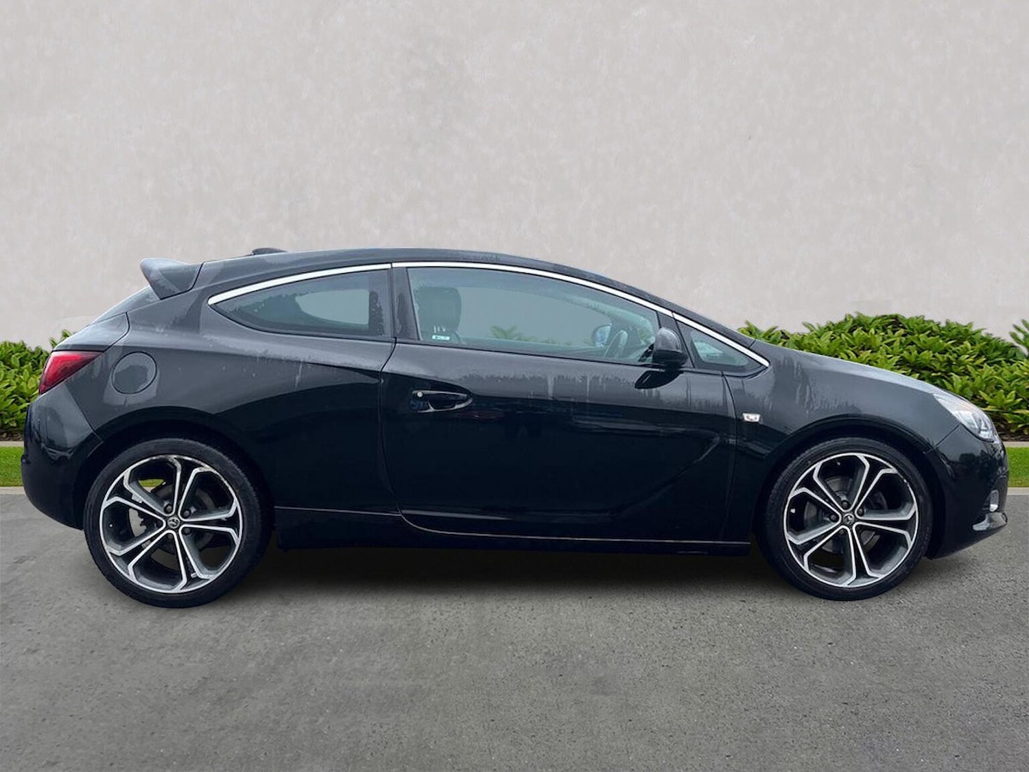 Used Vauxhall Astra GTC 2017 for sale - 78210230: Photo 3