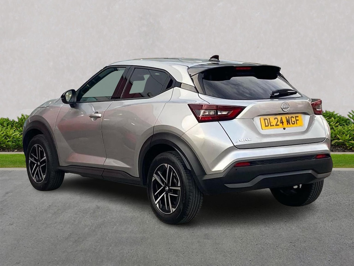 Used Nissan Juke 2024 for sale - 76490534: Photo 2