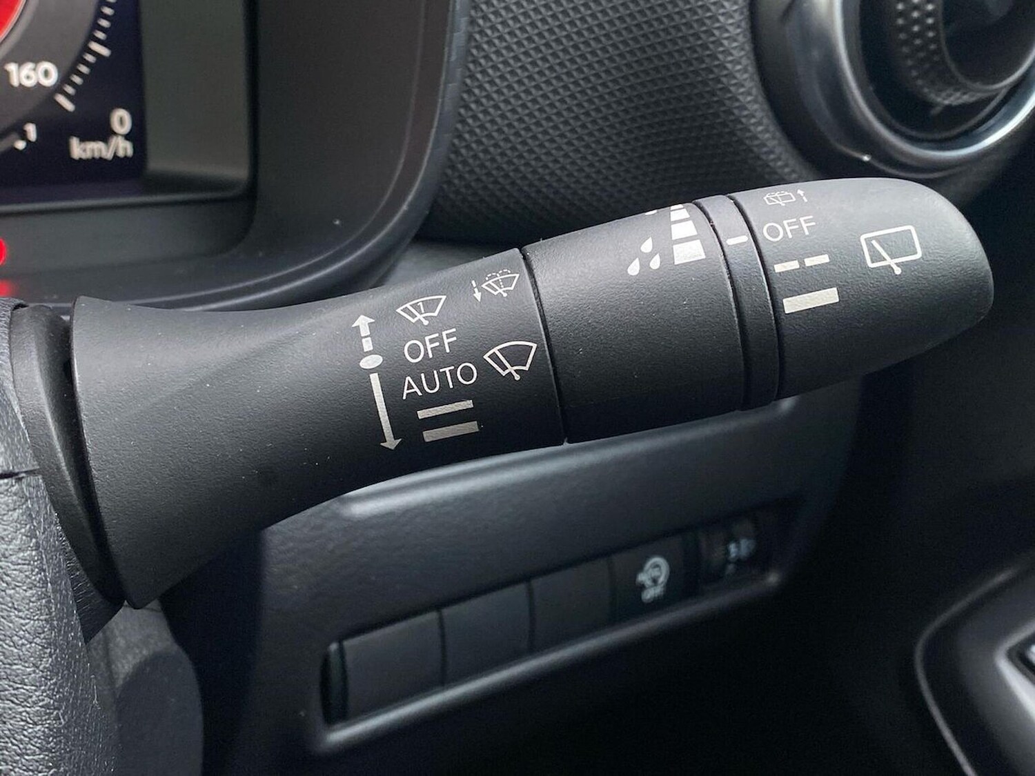 Used Nissan Juke 2024 for sale - 76490534: Photo 28