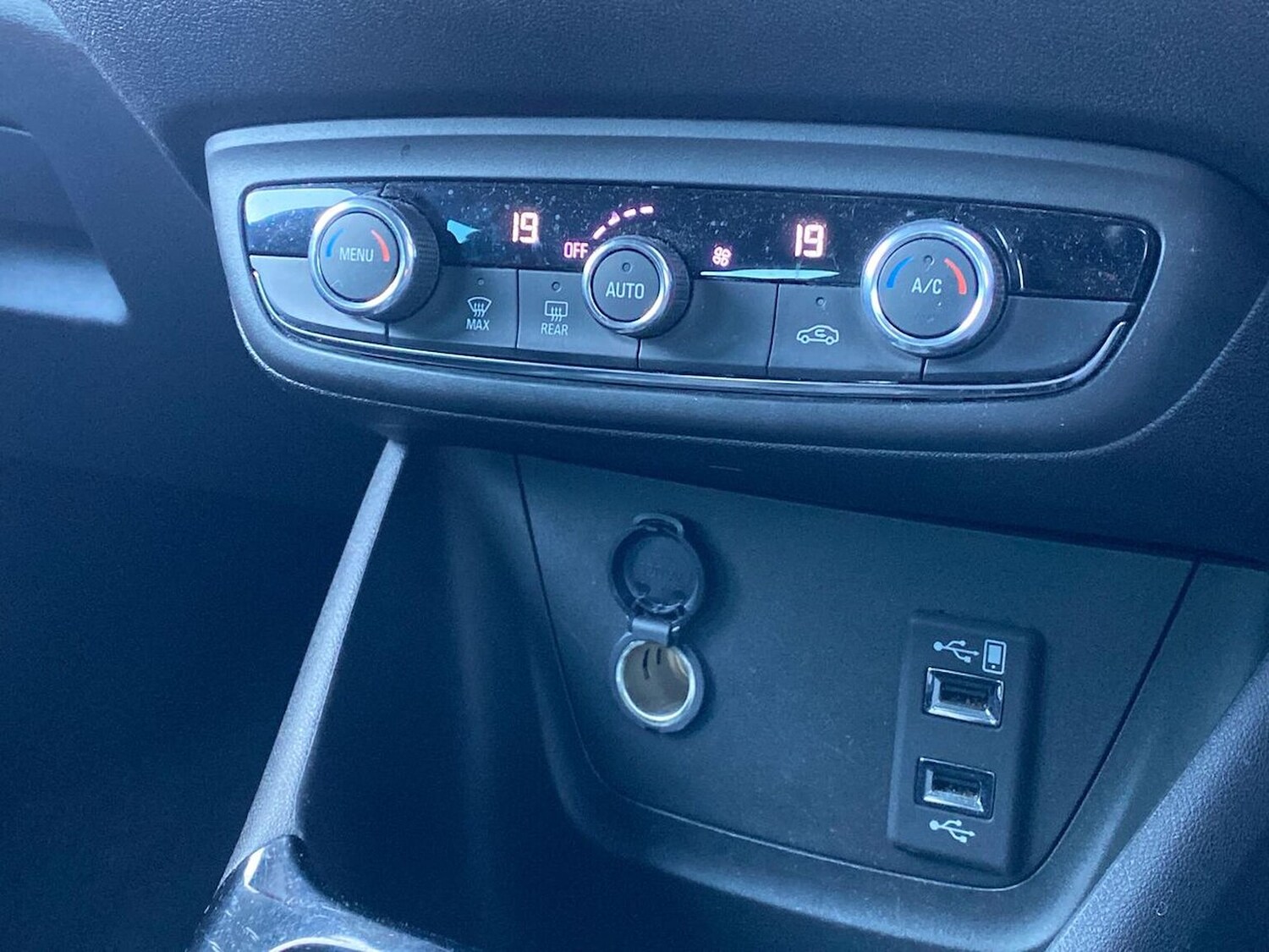 Used Vauxhall Crossland 2022 for sale - 78195089: Photo 14