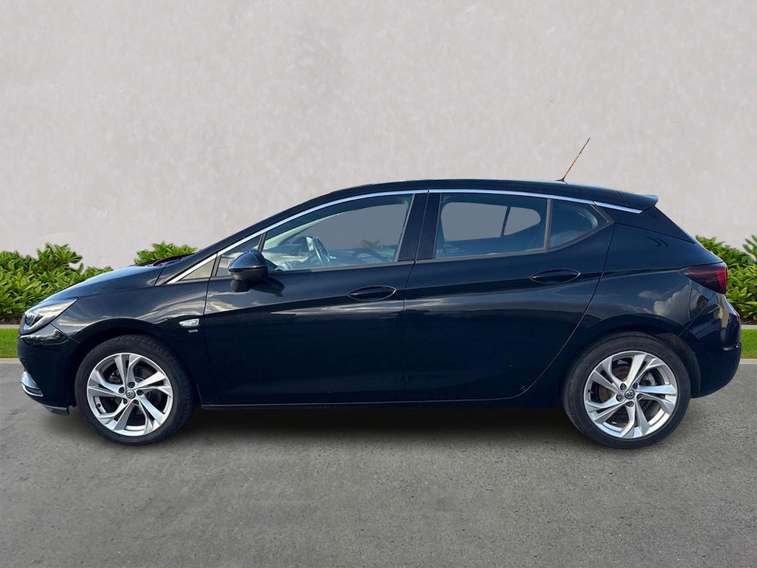 Used Vauxhall Astra 2018 for sale - 77001845: Photo 21