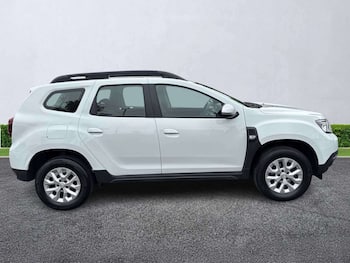 Used Dacia Duster 2022 for sale - 79828045: Photo