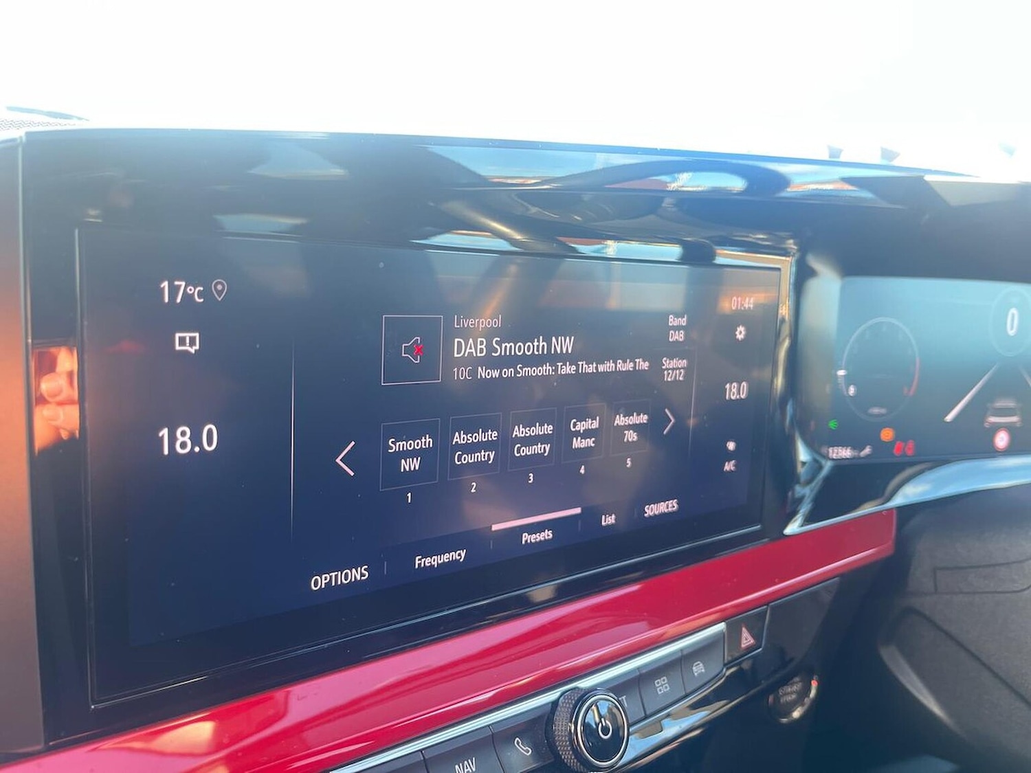 Used Vauxhall Mokka 2022 for sale - 76570989: Photo 11