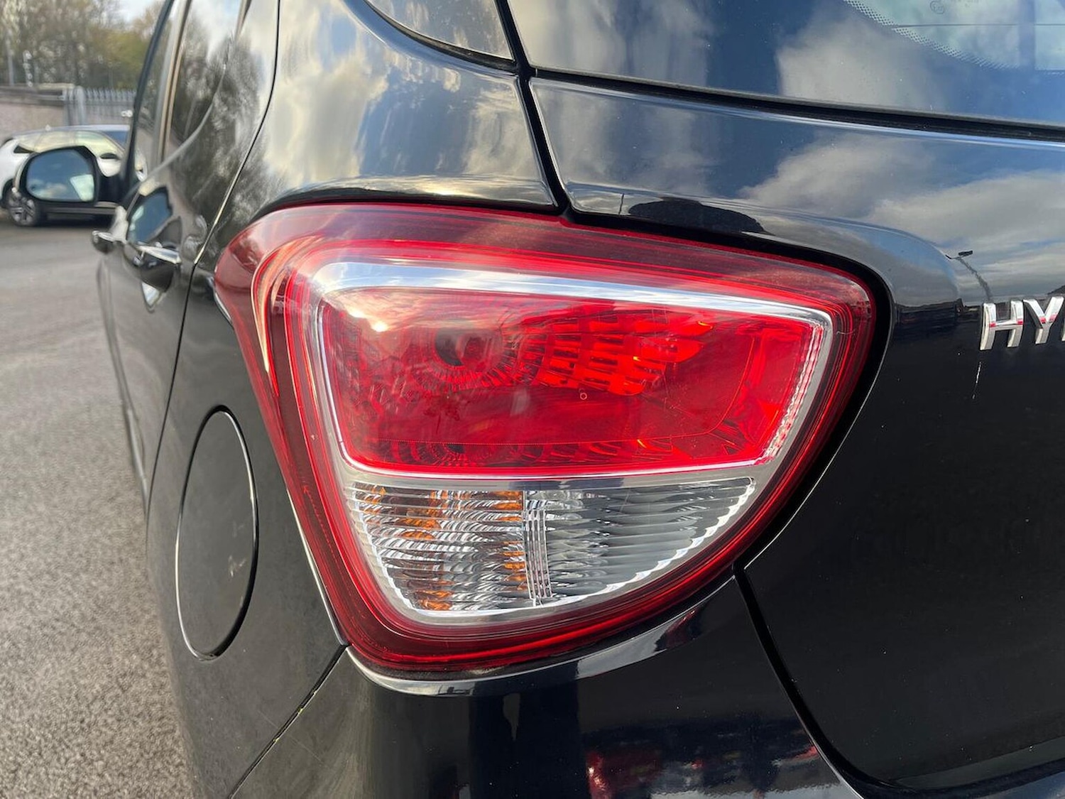 Used Hyundai i10 2017 for sale - 76735627: Photo 29