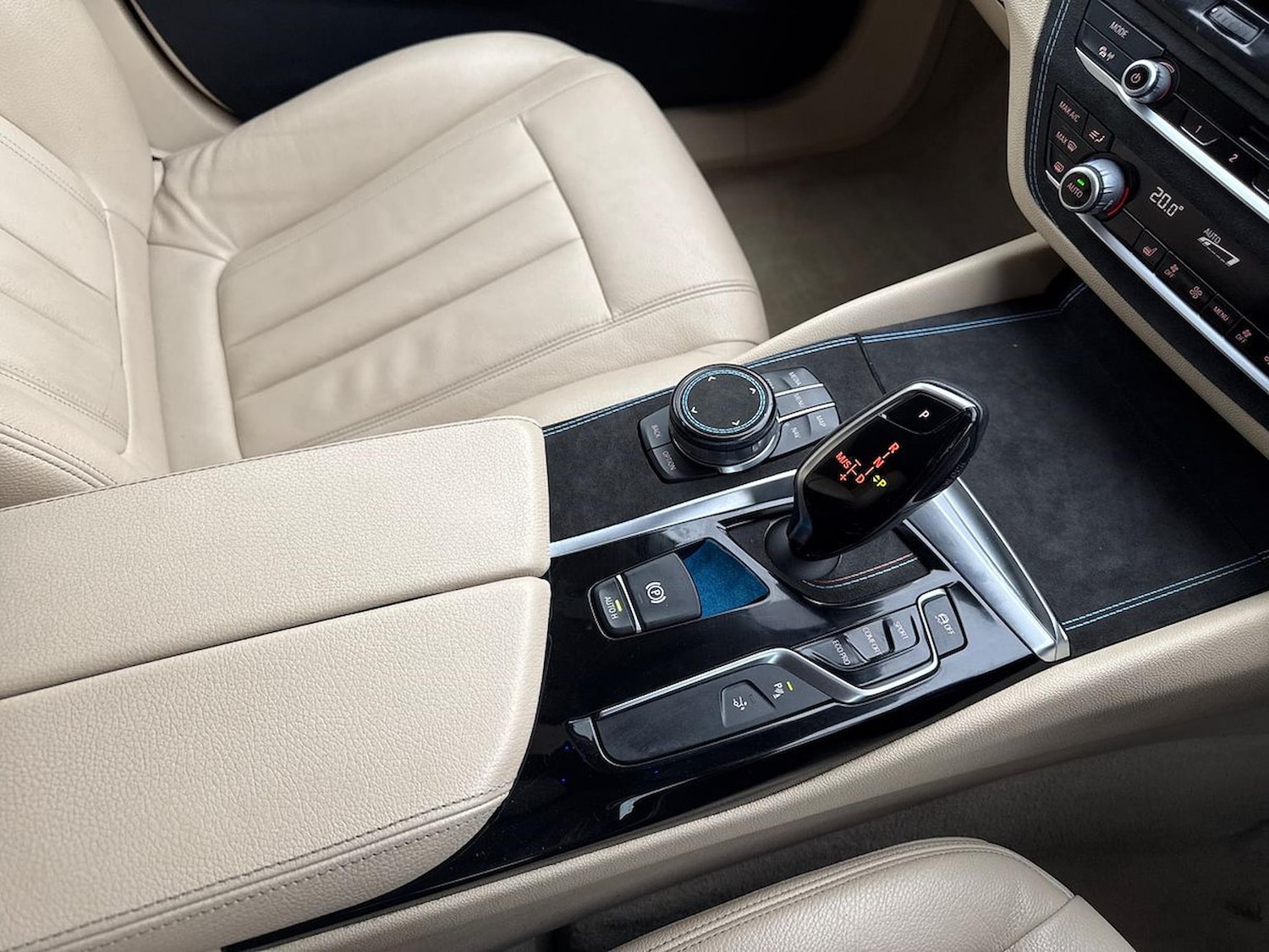 Used BMW 6 Series 2018 for sale - 76713180: Photo 13