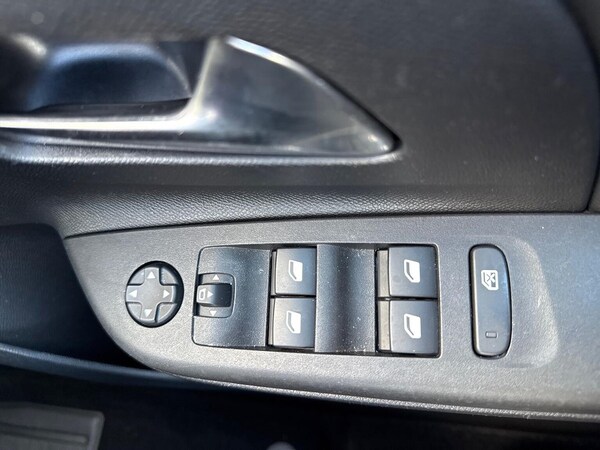 Used Vauxhall Corsa 2021 for sale - 76030384: Photo 21