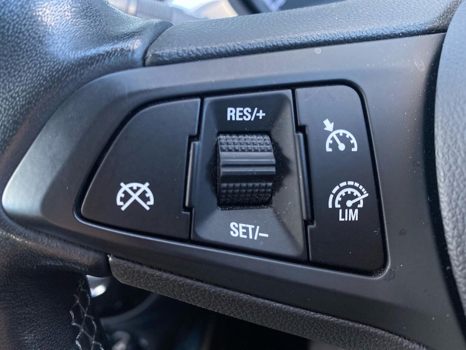 Used Vauxhall Corsa 2017 for sale - 76449592: Photo 23