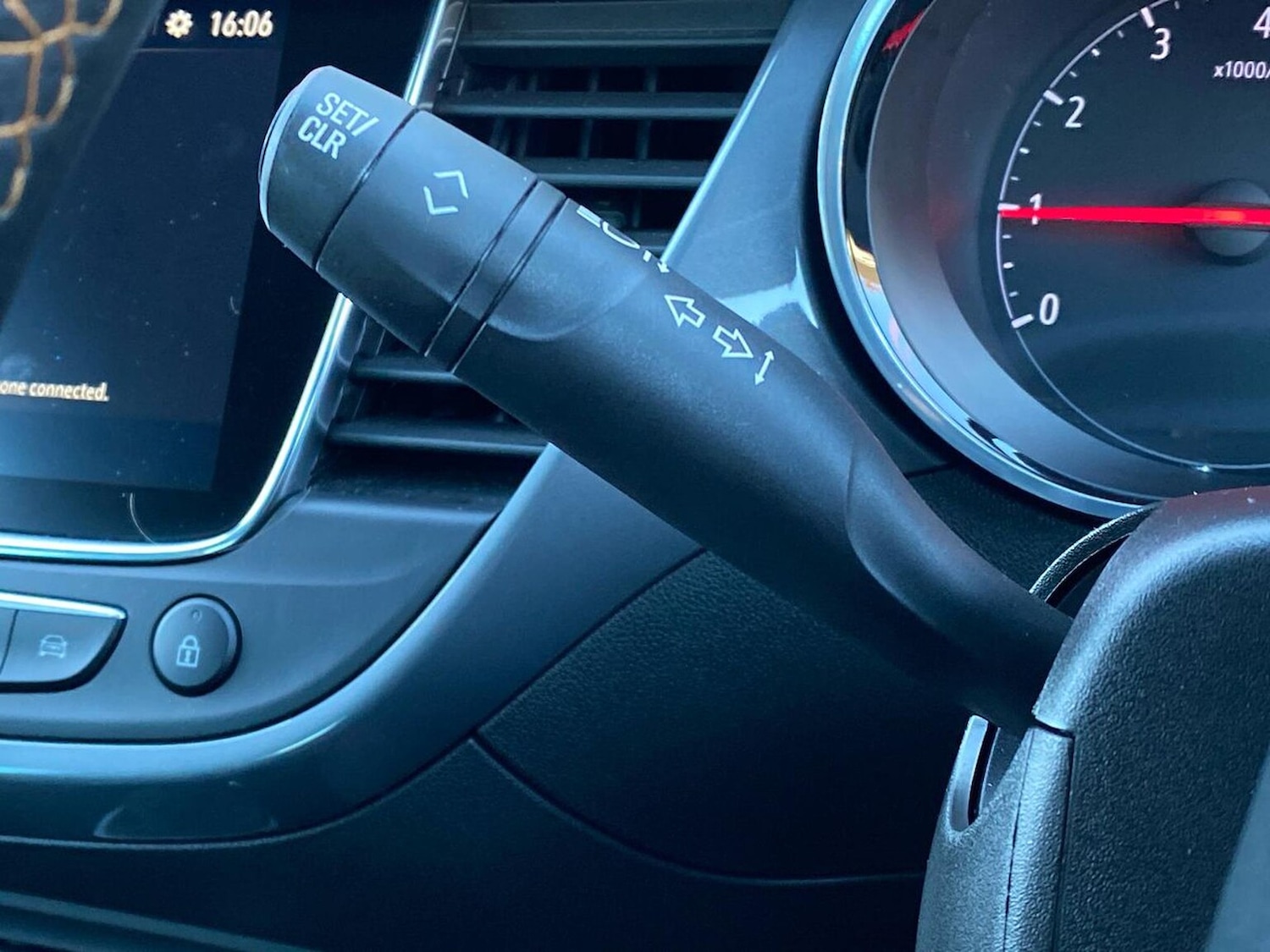 Used Vauxhall Crossland X 2020 for sale - 76382658: Photo 28