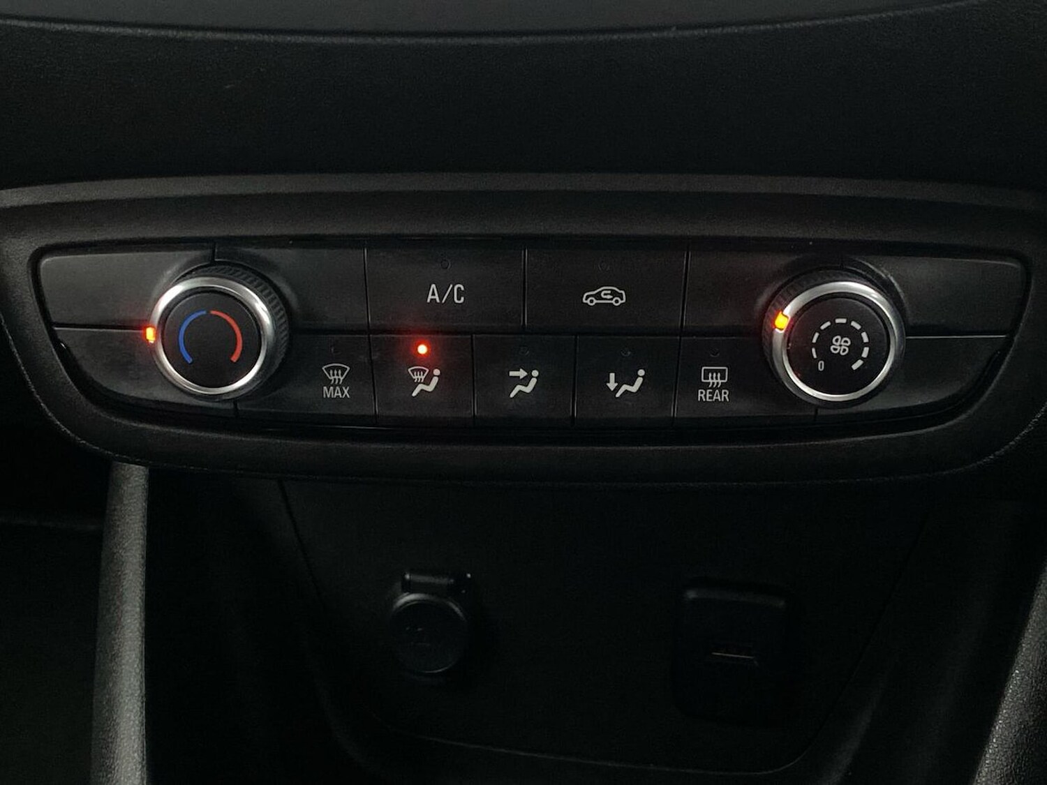 Used Vauxhall Crossland 2022 for sale - 78195337: Photo 14