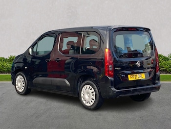 Used Vauxhall Combo Life 2021 for sale - 76566522: Photo