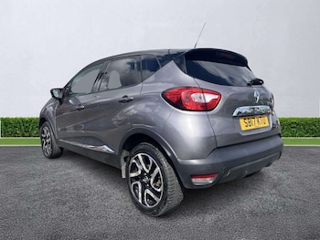 Used Renault Captur 2017 for sale - 79432139: Photo