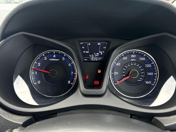 Used Hyundai Ix20 2019 for sale - 76263285: Photo 10