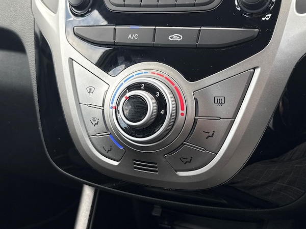 Used Hyundai Ix20 2019 for sale - 76263285: Photo 12