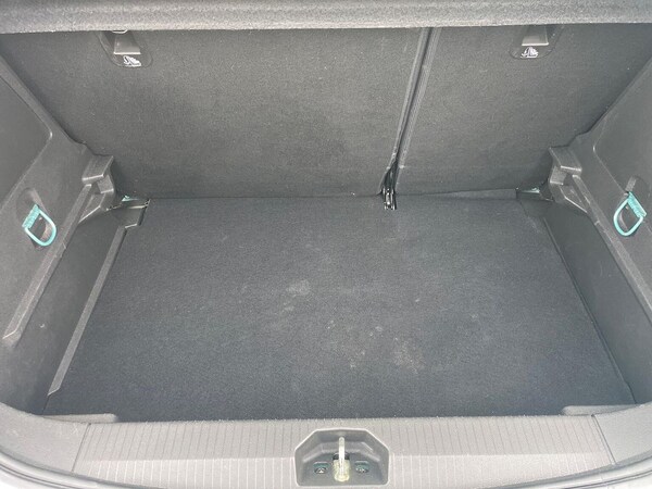 Used Vauxhall Corsa 2015 for sale - 76102476: Photo 17