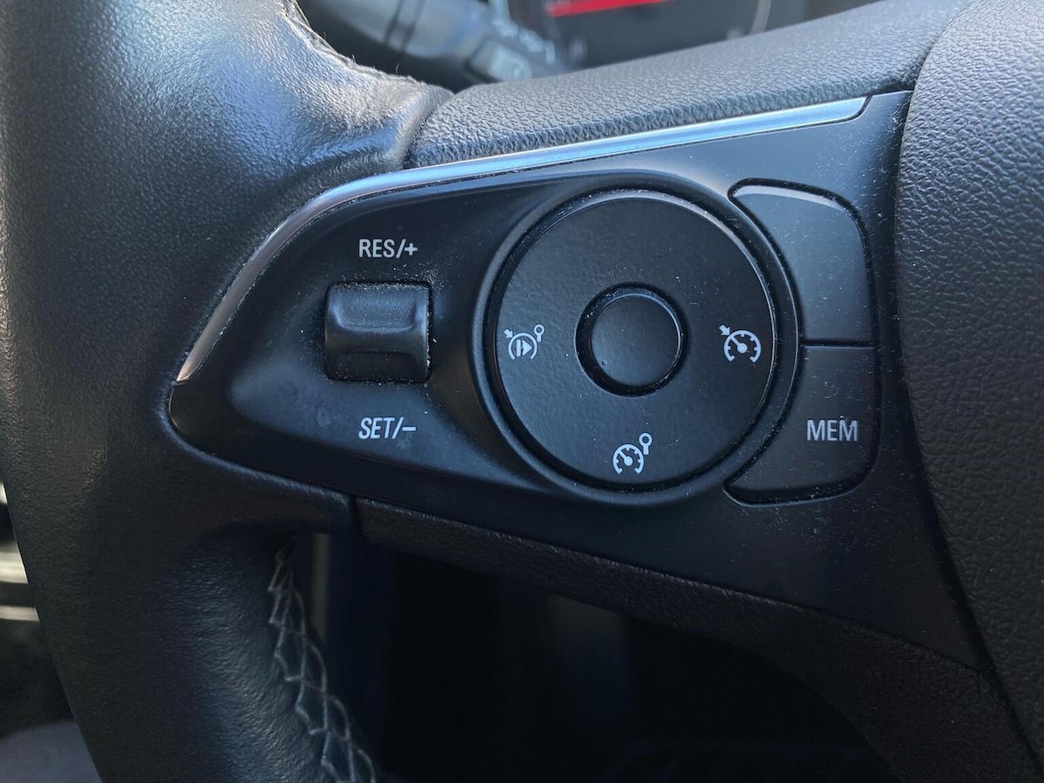 Used Vauxhall Grandland X 2019 for sale - 76365063: Photo 24