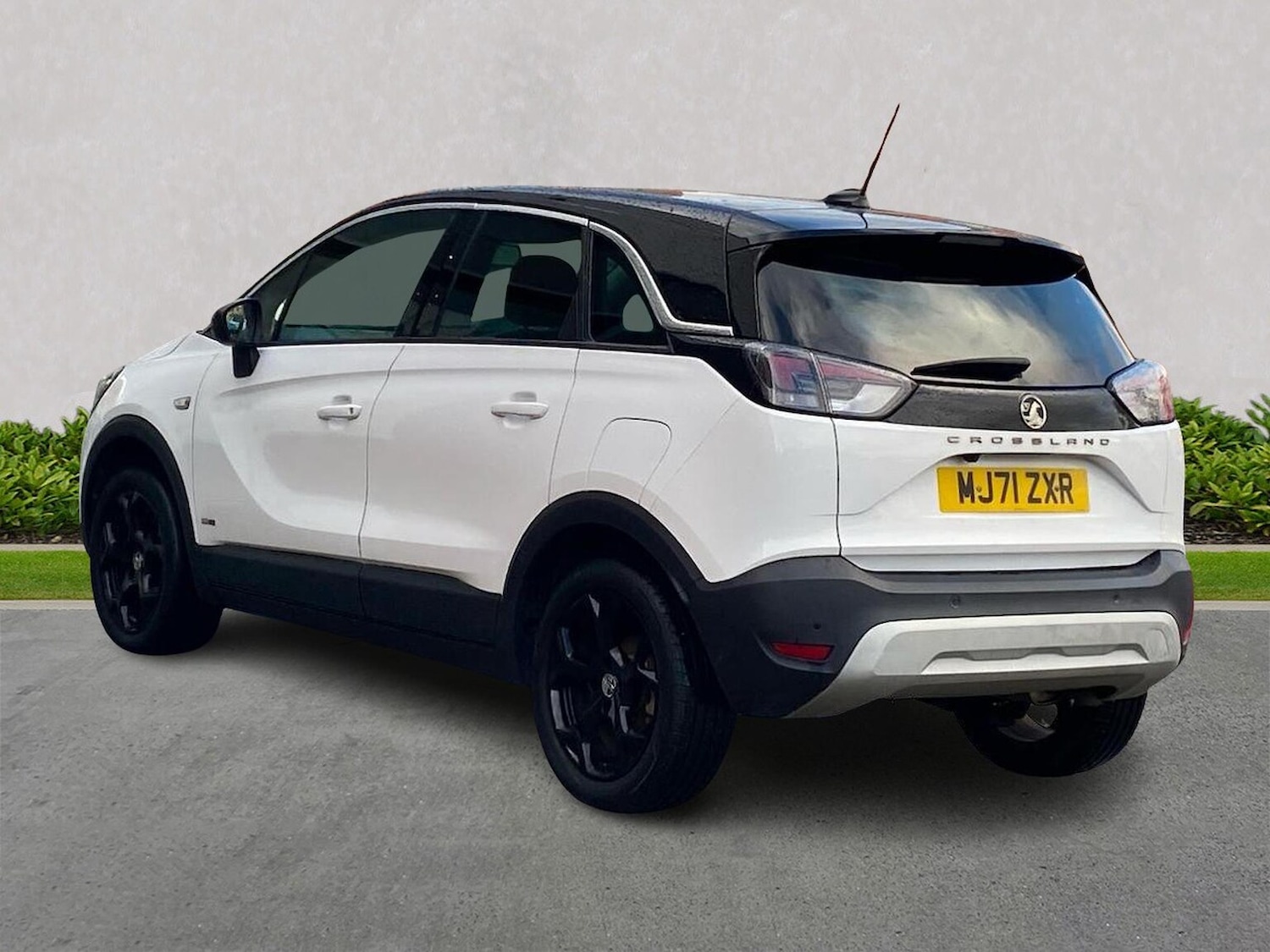 Used Vauxhall Crossland 2021 for sale - 76324585: Photo 2