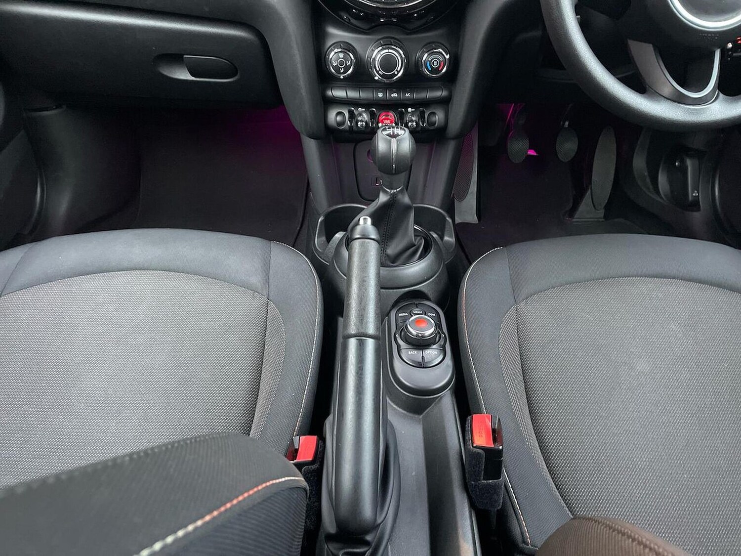 Used MINI Hatch 2019 for sale - 76719326: Photo 13