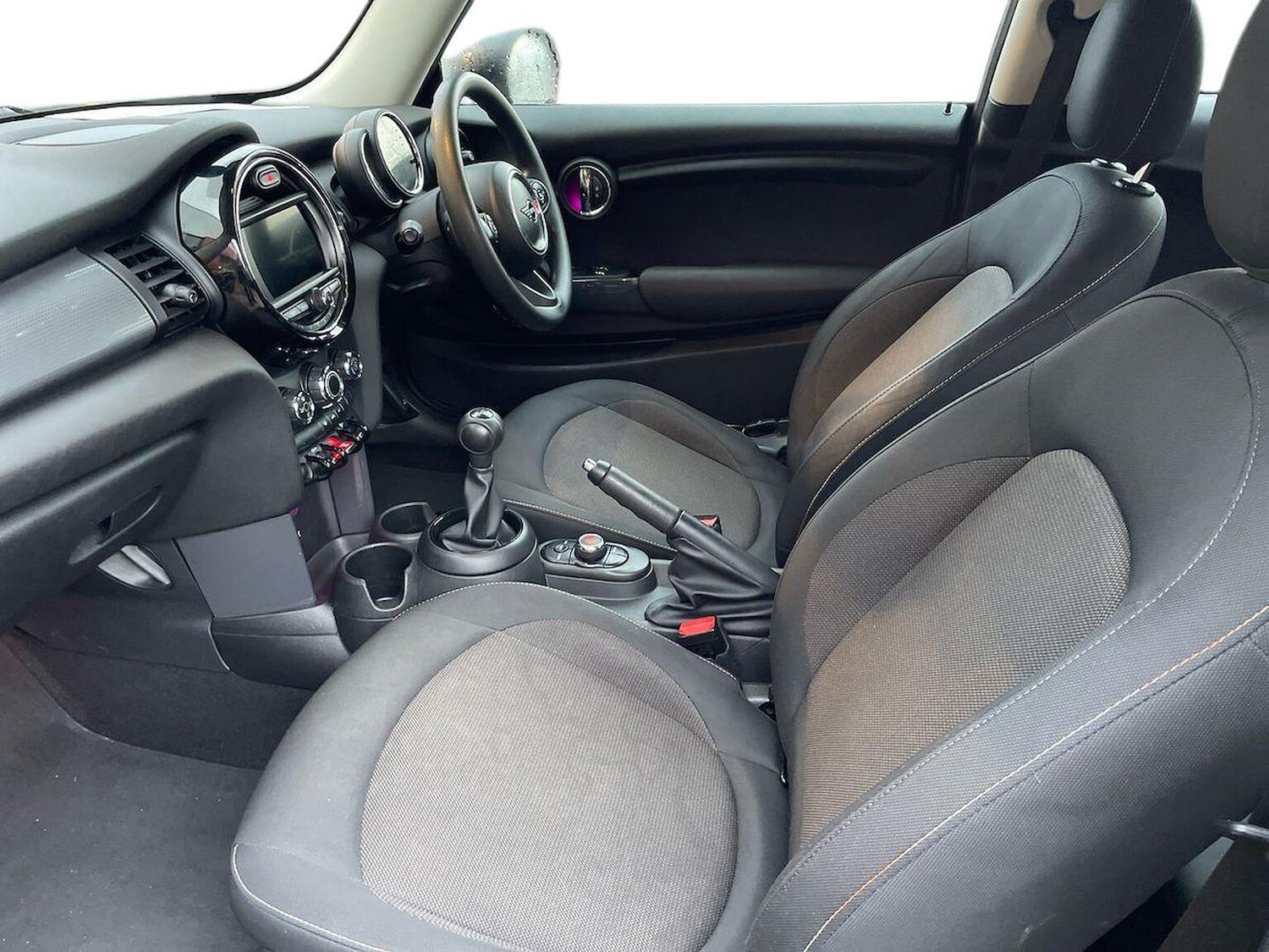 Used MINI Hatch 2019 for sale - 76719326: Photo 7