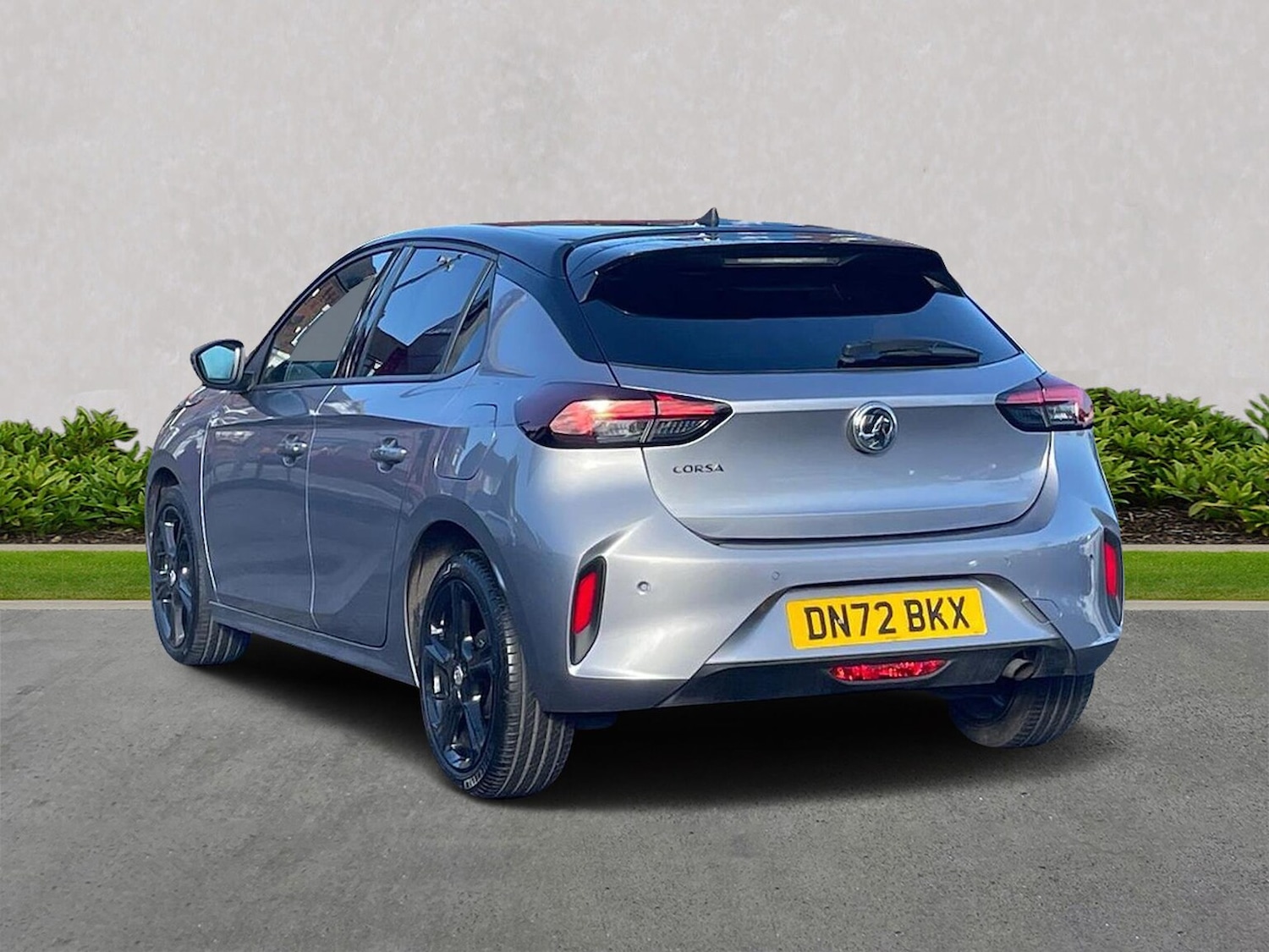 Used Vauxhall Corsa 2022 for sale - 76177630: Photo 2