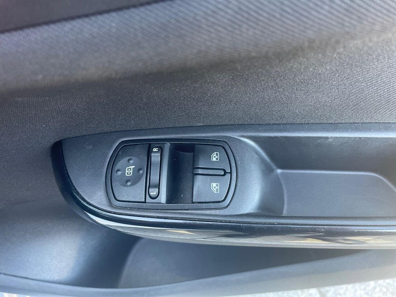 Used Vauxhall Corsa 2019 for sale - 78195329: Photo 23