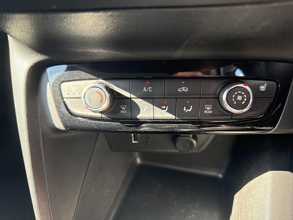 Used Vauxhall Corsa 2022 for sale - 76070309: Photo 12