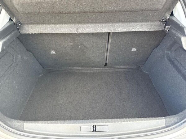 Used Vauxhall Corsa 2022 for sale - 76070309: Photo 17