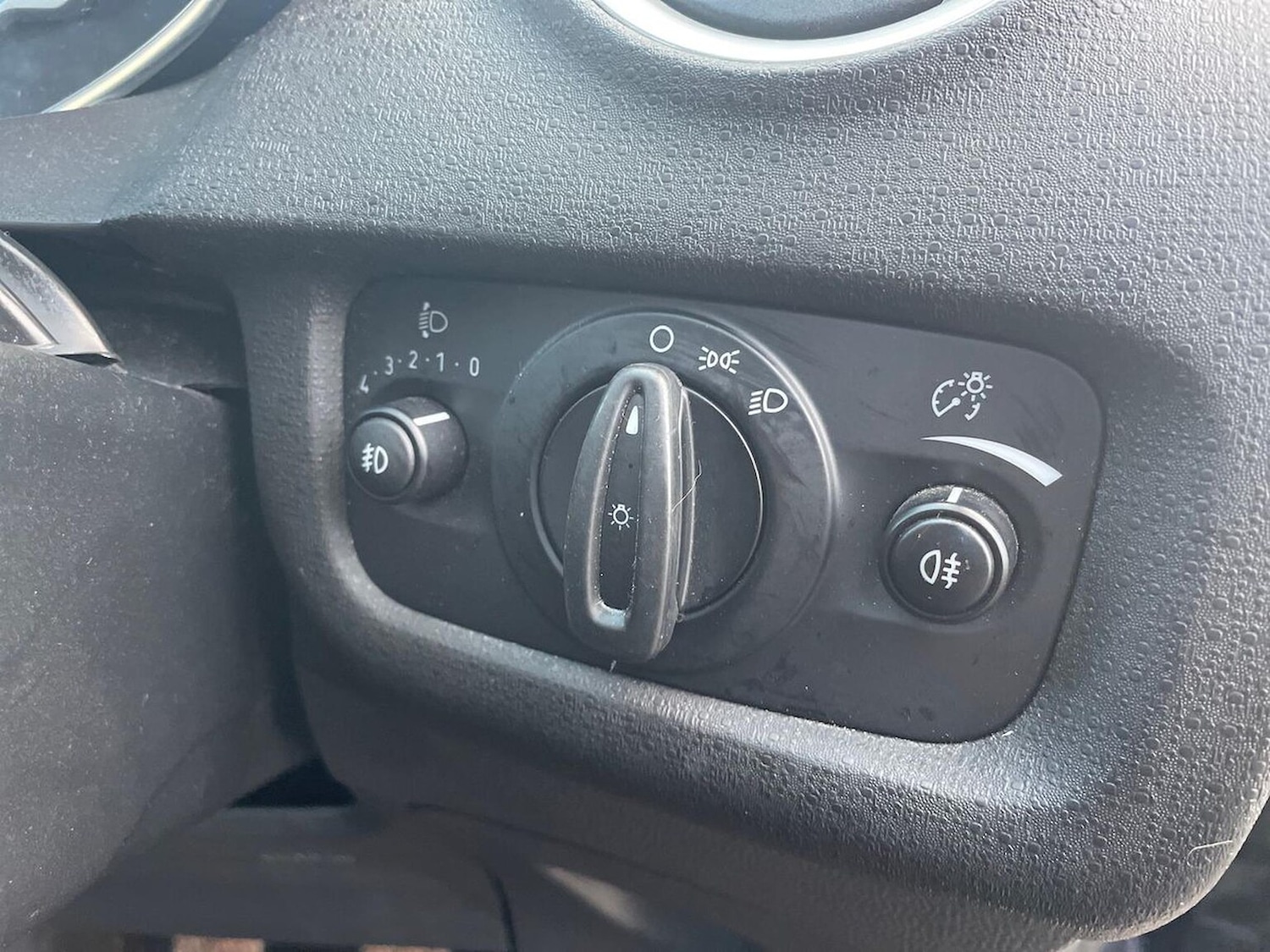 Used Ford Fiesta 2017 for sale - 76510732: Photo 22