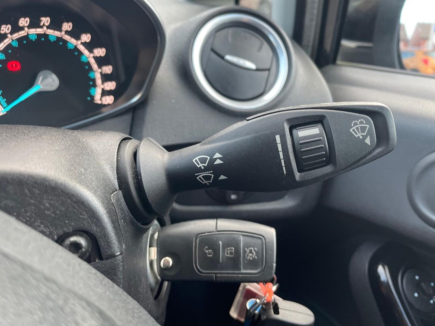 Used Ford Fiesta 2017 for sale - 76510732: Photo 26