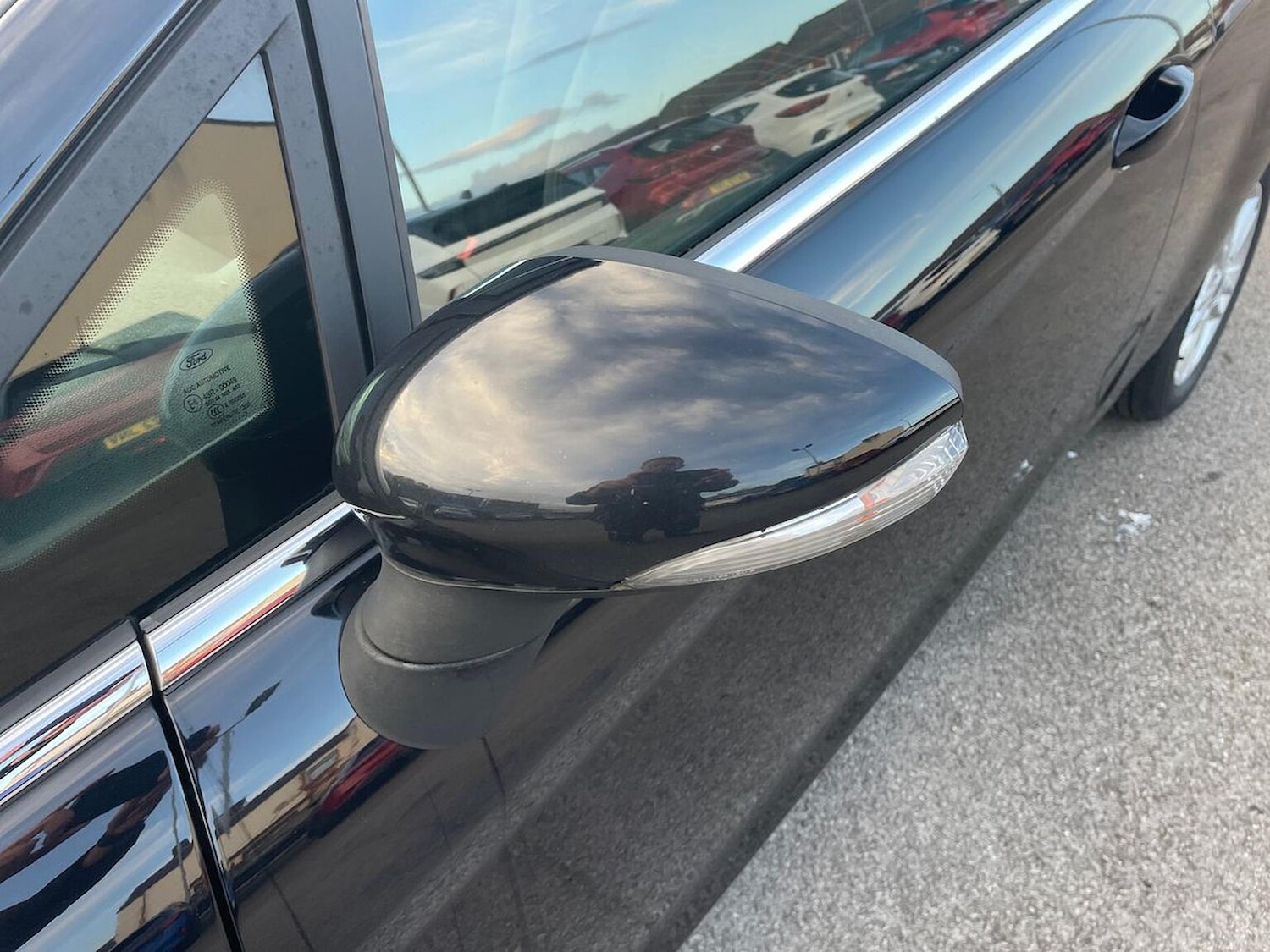 Used Ford Fiesta 2017 for sale - 76510732: Photo 33