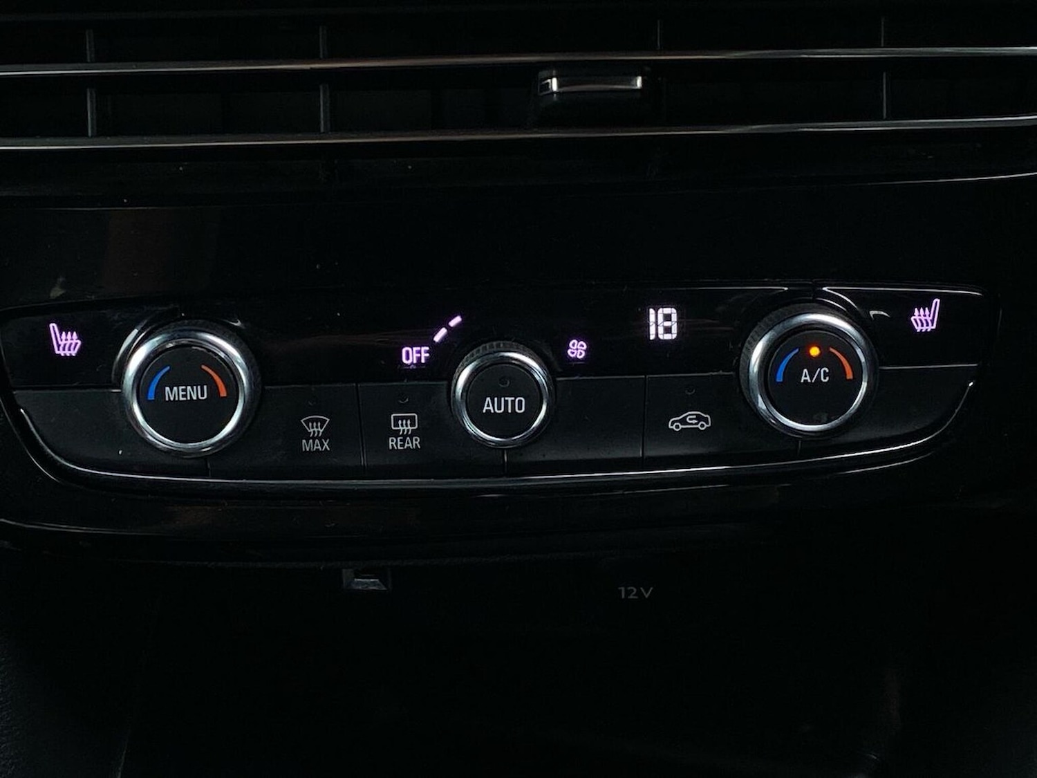 Used Vauxhall Mokka 2022 for sale - 76418224: Photo 12