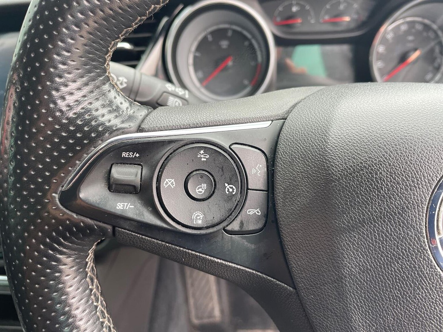 Used Vauxhall Insignia 2018 for sale - 76093625: Photo 27