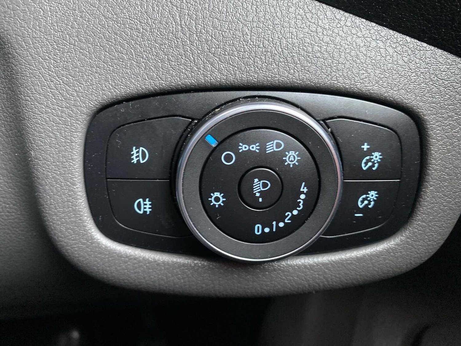 Used Ford Tourneo Connect 2021 for sale - 76464632: Photo 23