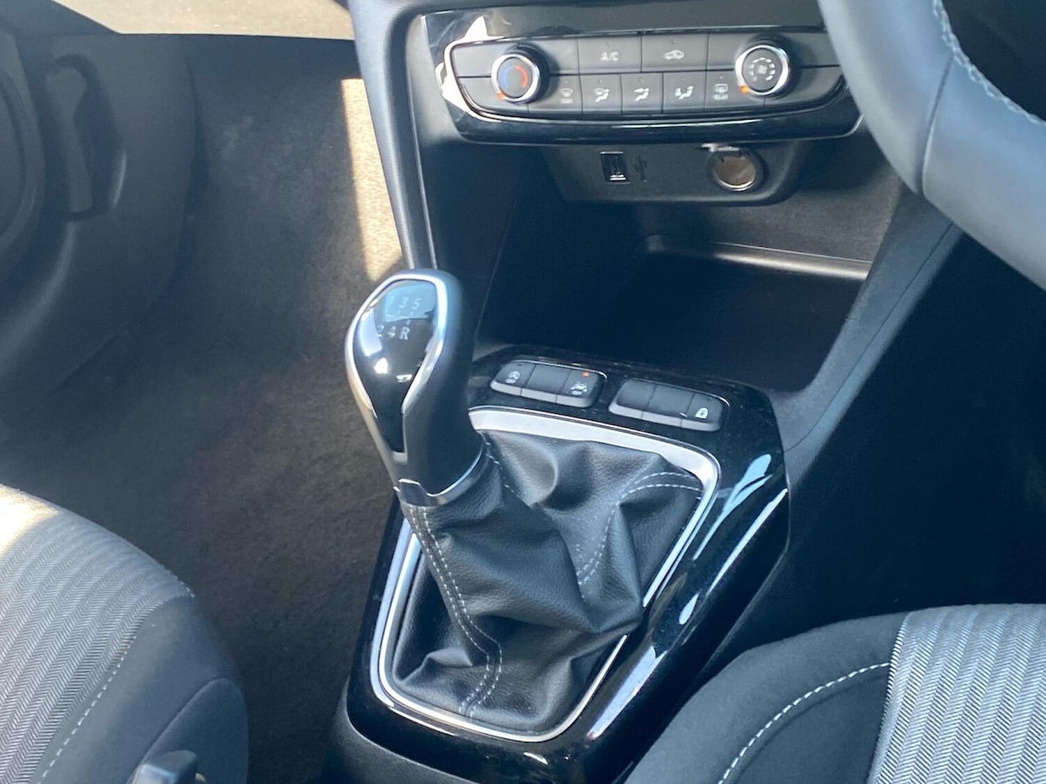 Used Vauxhall Corsa 2023 for sale - 78195304: Photo 15