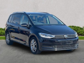 Volkswagen Touran feature image