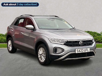 Used Volkswagen T-Roc 2023 for sale - 78616433: Photo